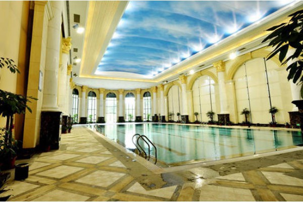 在成都麓湖品味茶香，记录美好瞬间！